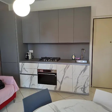 Houseofsun Apartment *